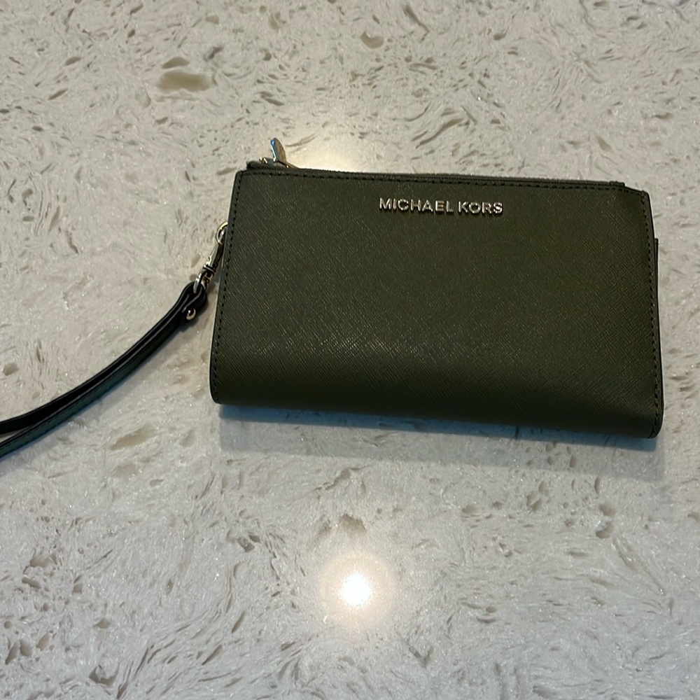Michael Kors clutch